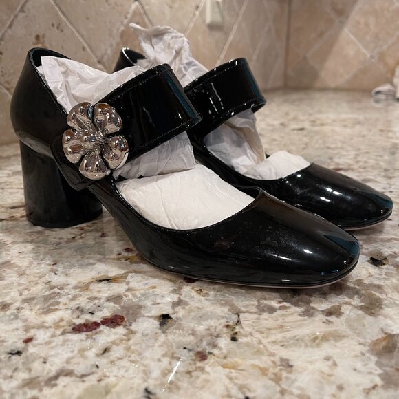 Prada Mary Jane Pump - Picture 10 of 10
